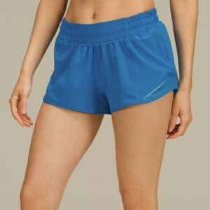 Lululemon blue hottie hot short , size 4